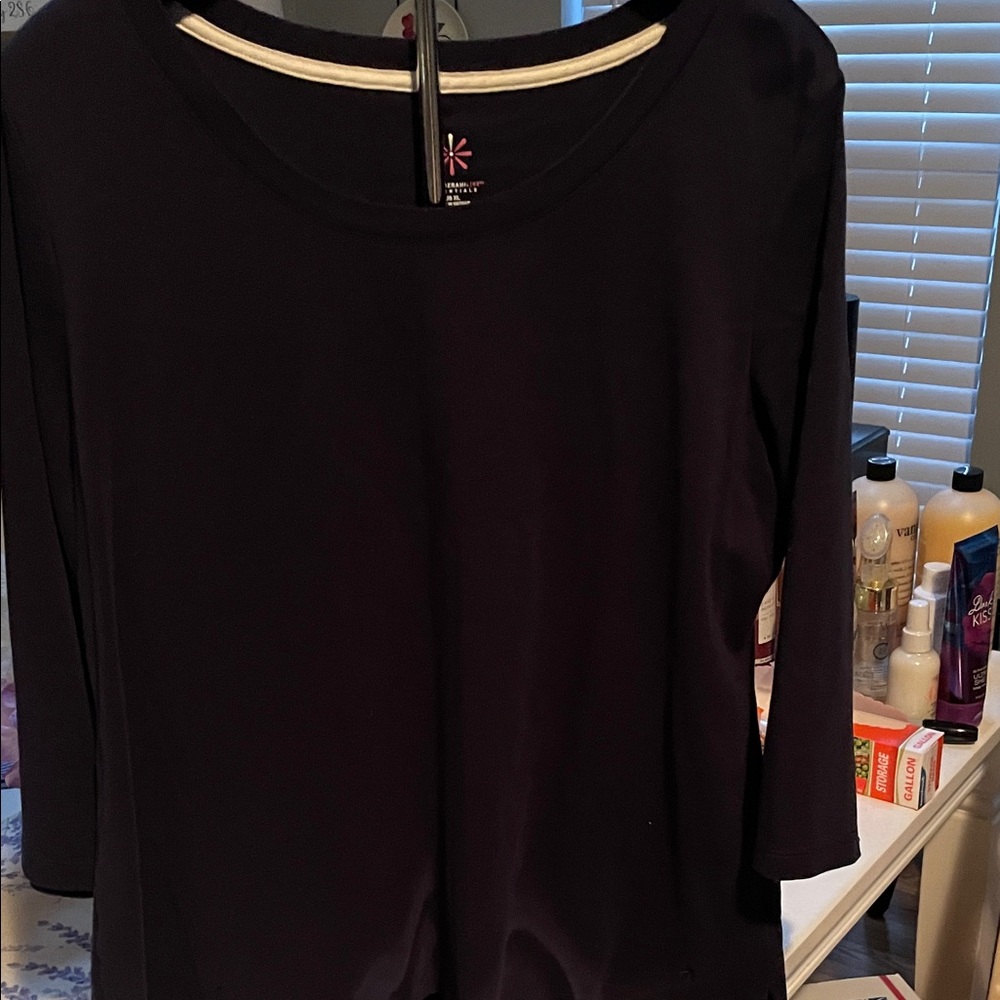 Summer Sale Markdown Gently Loved 💜Women's Black Top